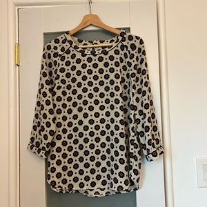 🌟Daniel Rainn - Loose Blouse - Gently used - M
